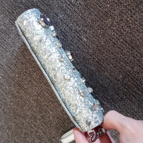 🆕️ 💎Kate Spade💎 - Jeweled Glitter "Tinsel" Medium Flap Phone Wristlet - Picture 7 of 14